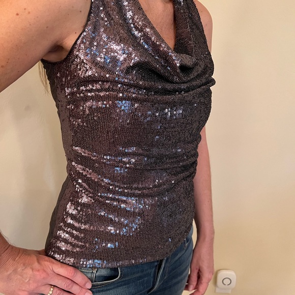 WHBM NWT Silver Sequin Top Size XS - Picture 4 of 12